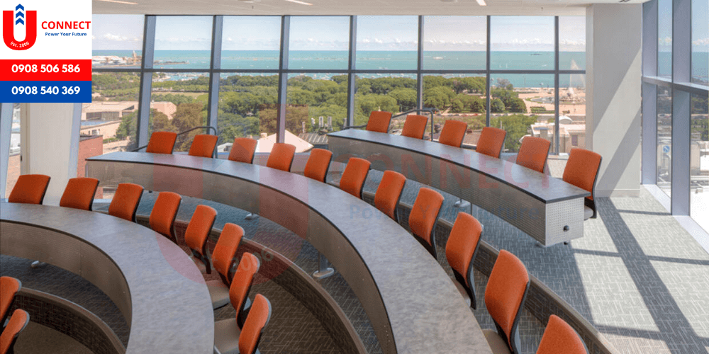 Đại học Roosevelt University, bang Illinois - Mỹ